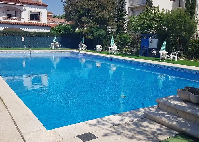 Kuqueta, Castell-Platja d’Aro