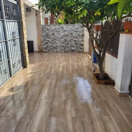 Casa vacanze Kuqueta, *